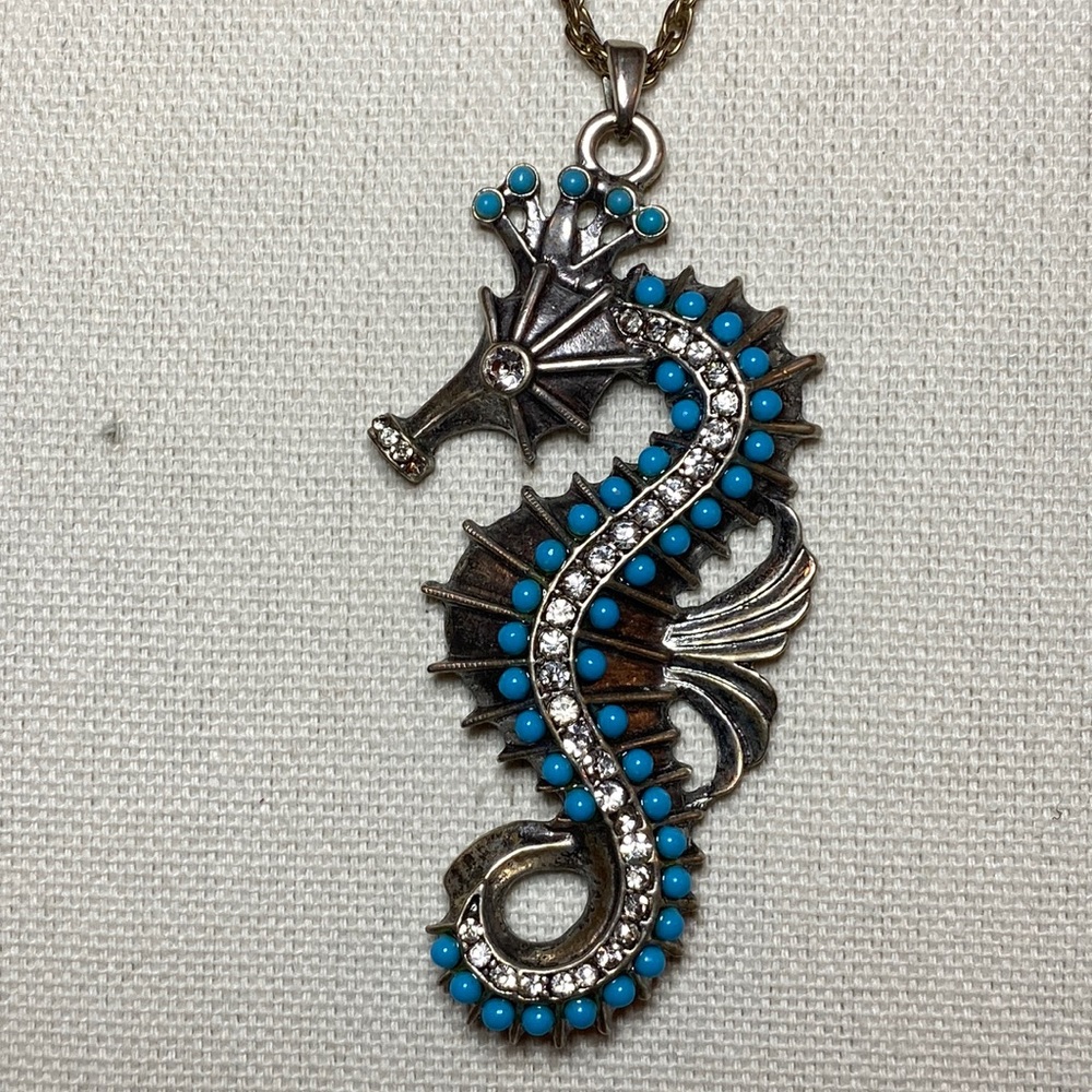 Gorgeous seahorse blue stone and rhinestones necklace